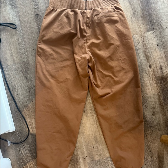 Nike Tech Pack Dri Fit Tan Pants - Picture 14 of 16